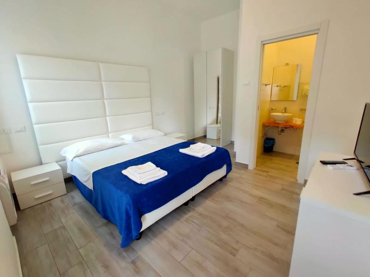 Hotel Artemide Mare Paestum Pokoj fotografie
