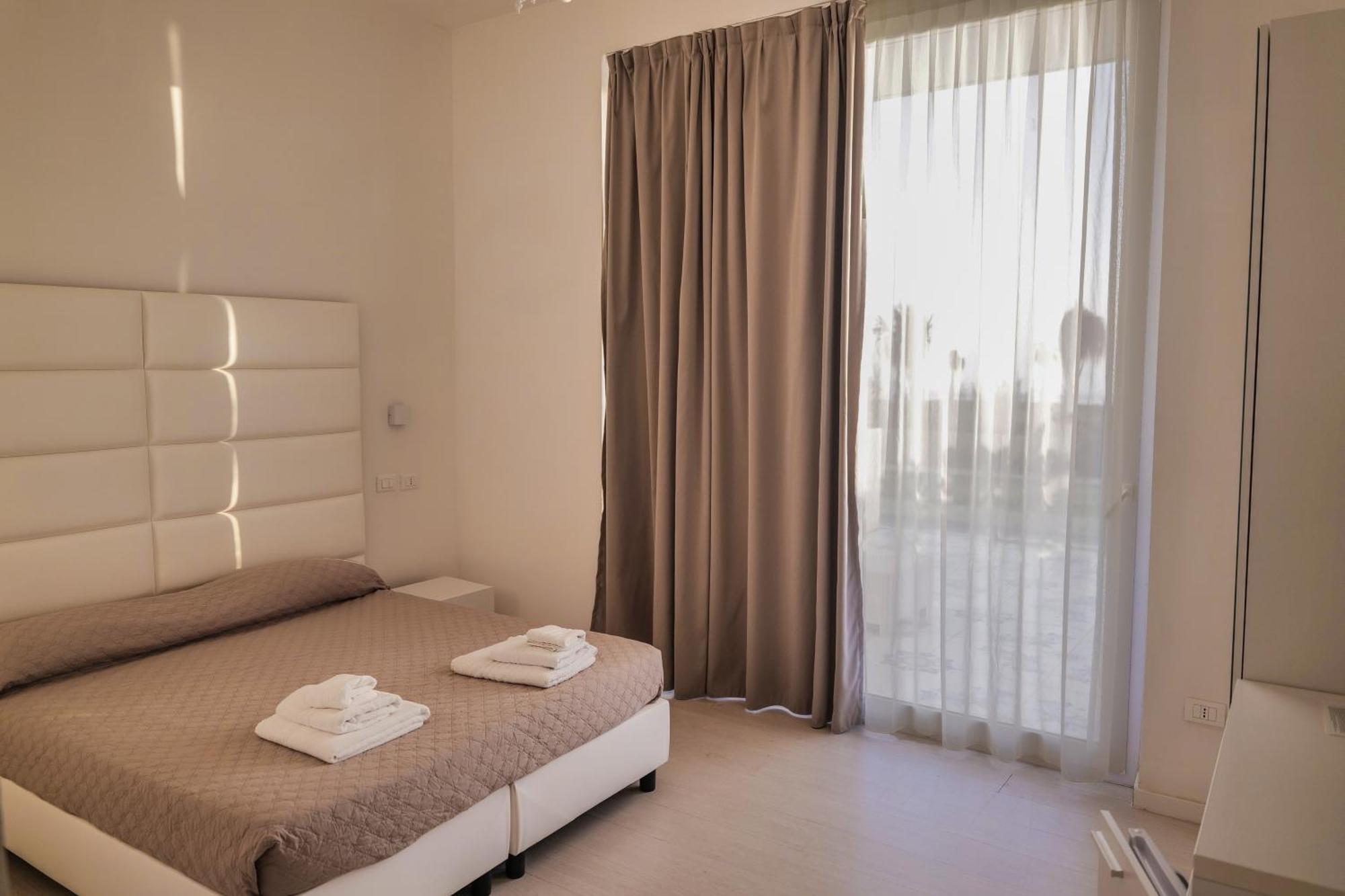 Hotel Artemide Mare Paestum Exteriér fotografie