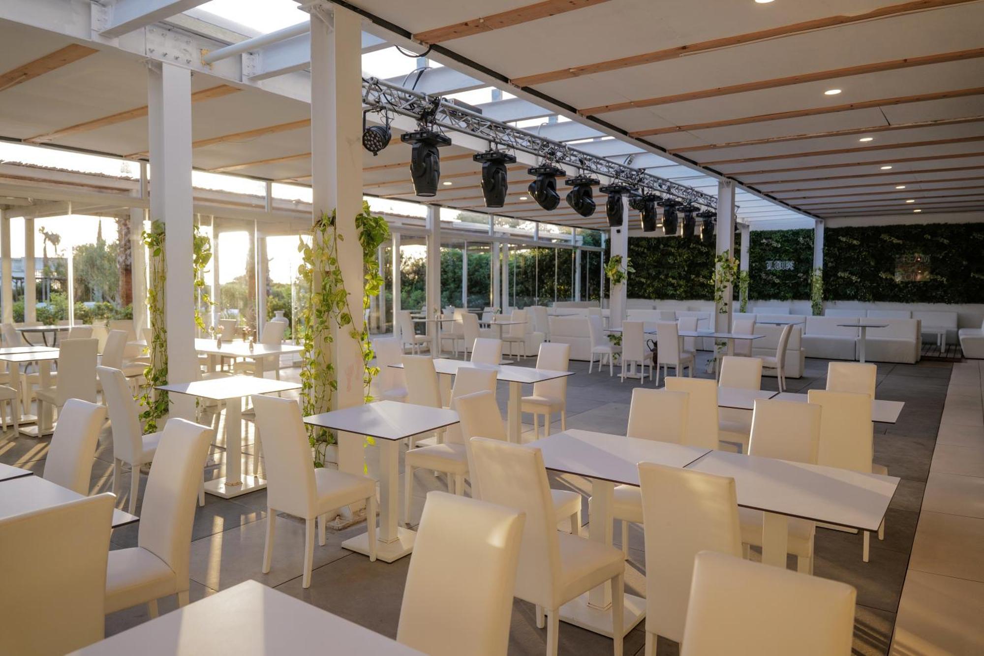Hotel Artemide Mare Paestum Exteriér fotografie