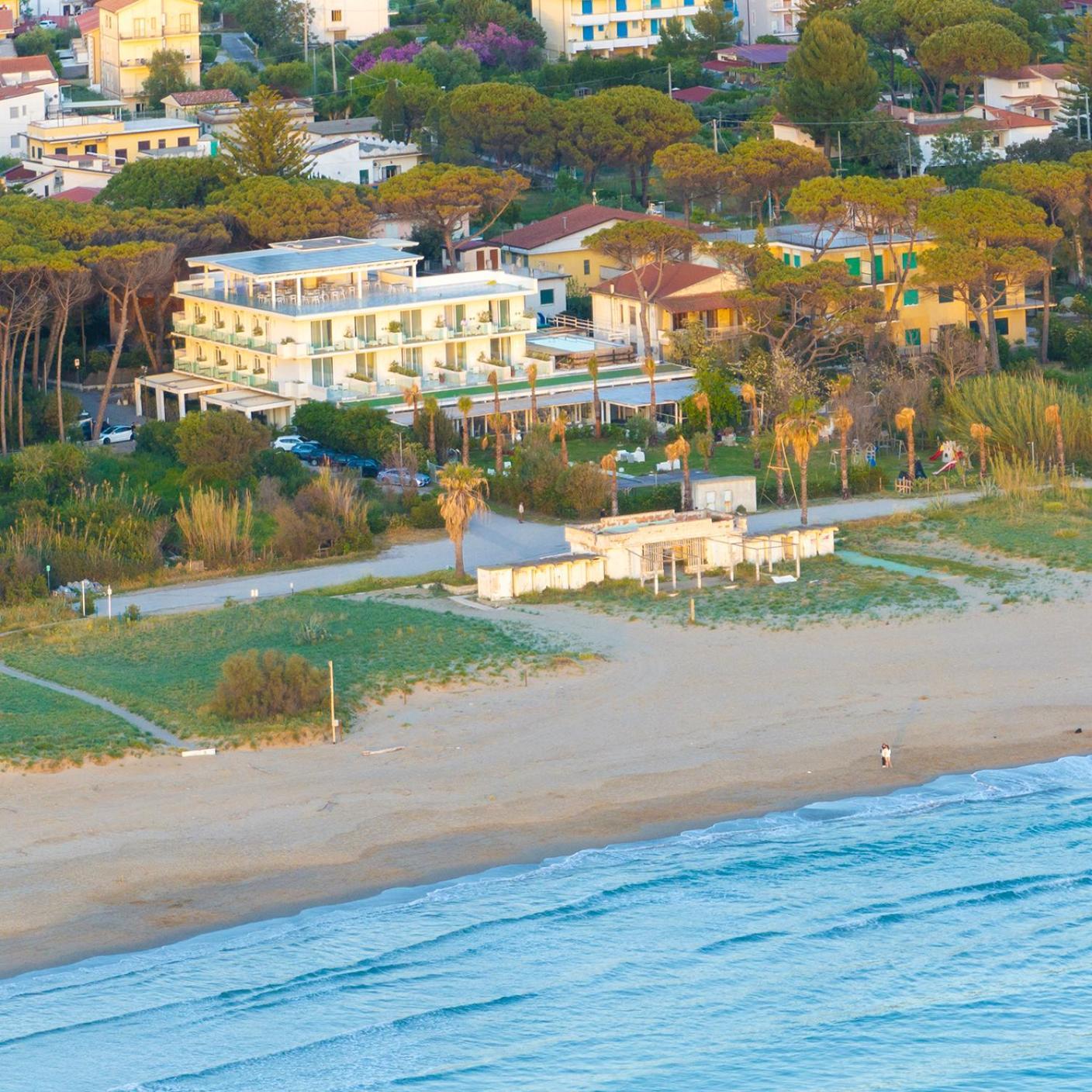 Hotel Artemide Mare Paestum Exteriér fotografie