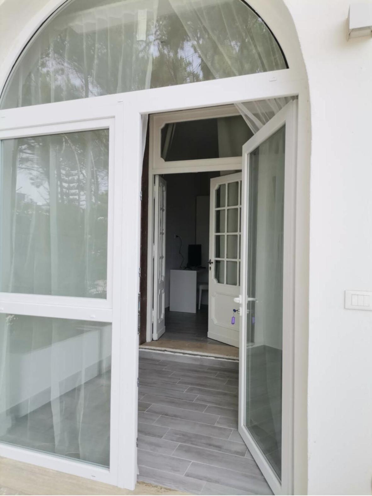 Hotel Artemide Mare Paestum Pokoj fotografie